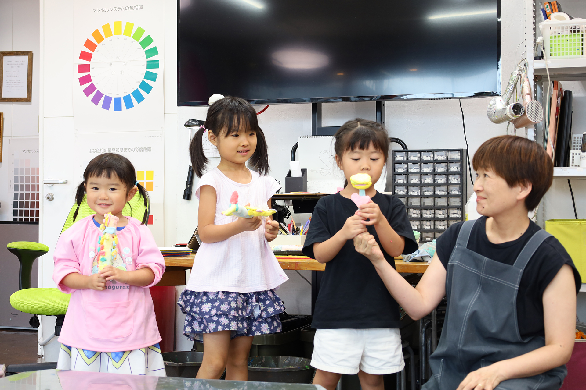 夏休み!カラフルキッズのレッスン風景 8月前半その1 イメージ画像