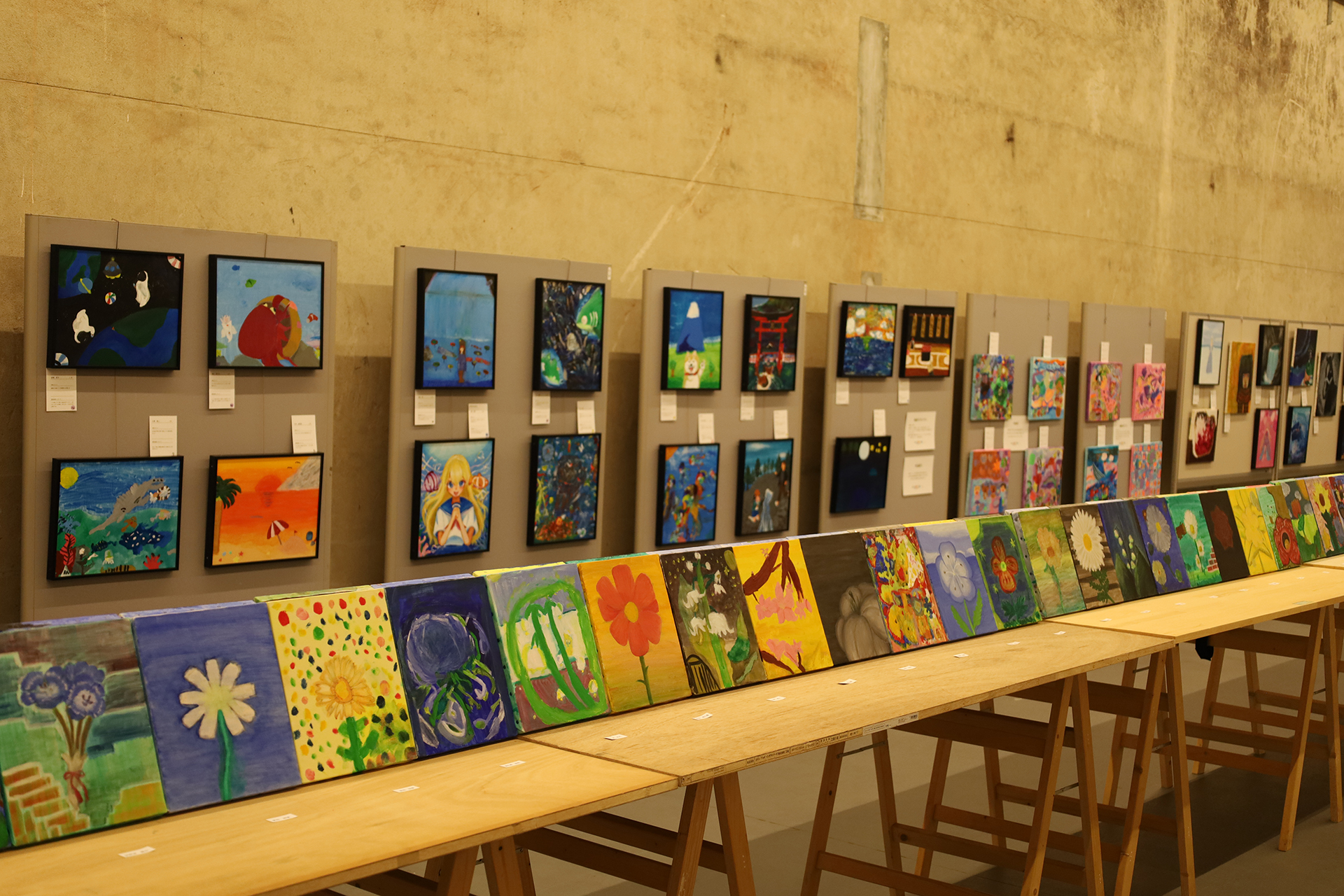 アトリエカラフルアート作品展2026　展示風景 イメージ画像 