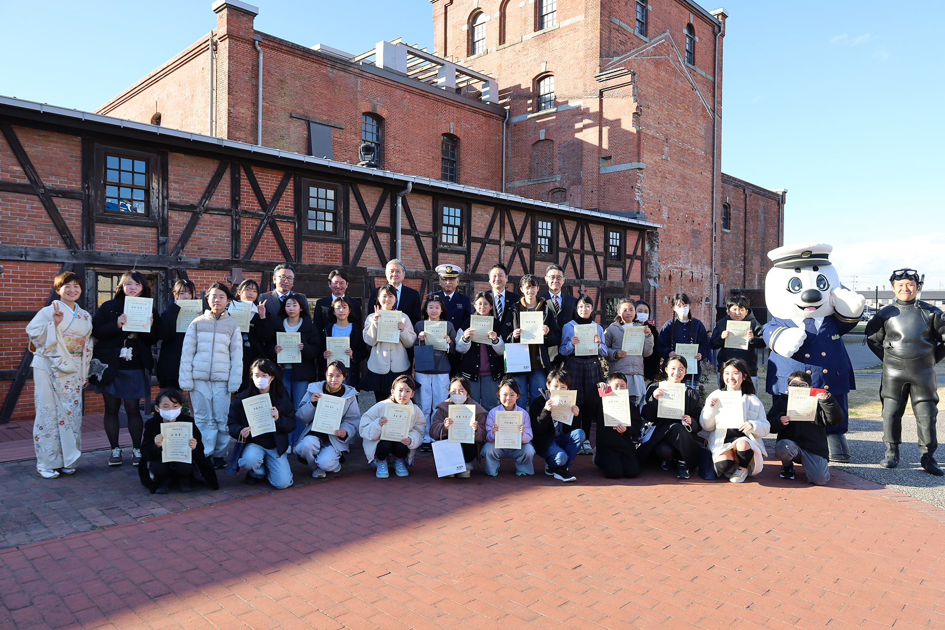 アトリエカラフルアート作品展2026【特別賞授賞式を開催しました！】 イメージ画像 