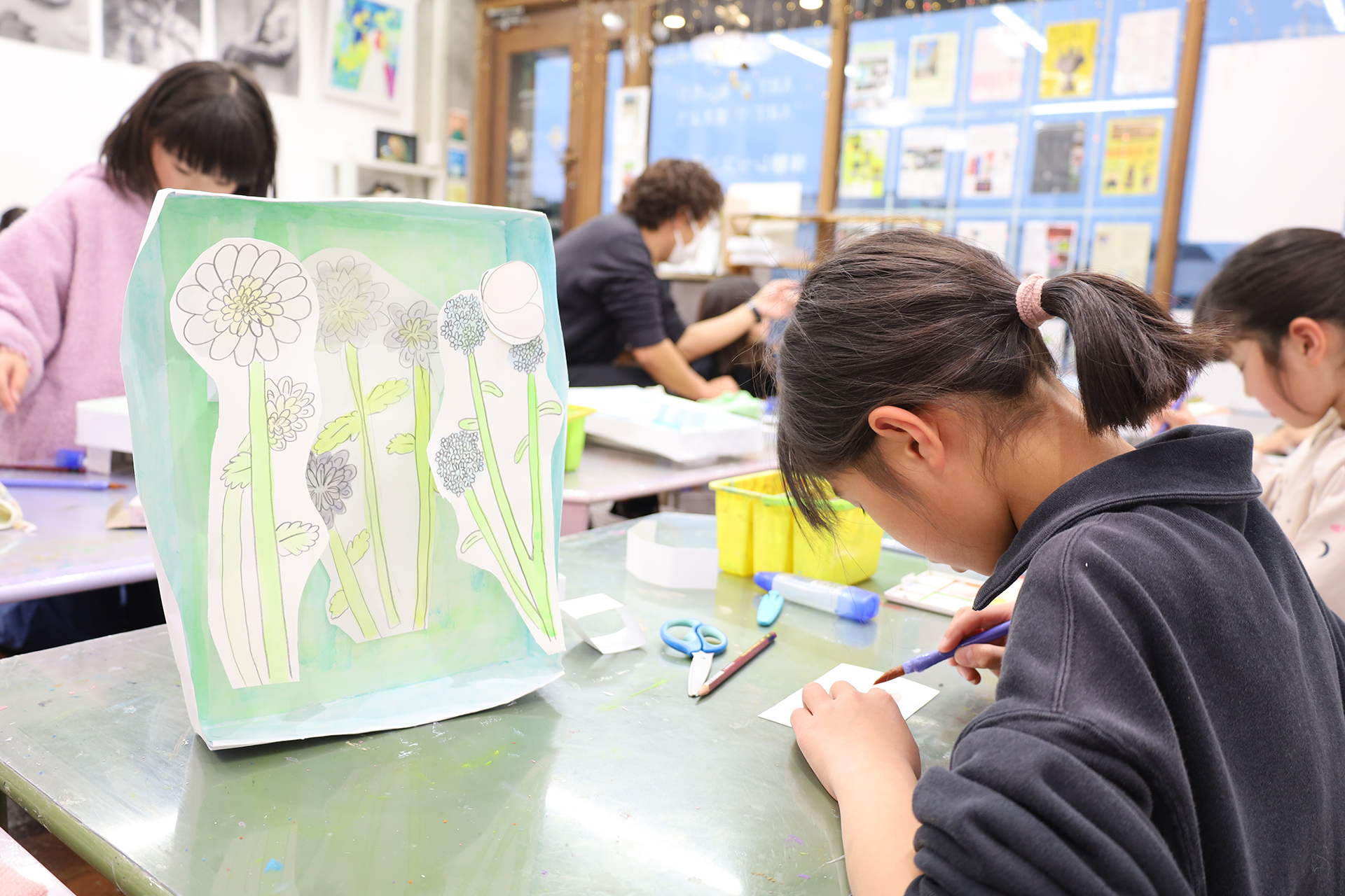 アートクラスさんのレッスン風景 イメージ画像 
